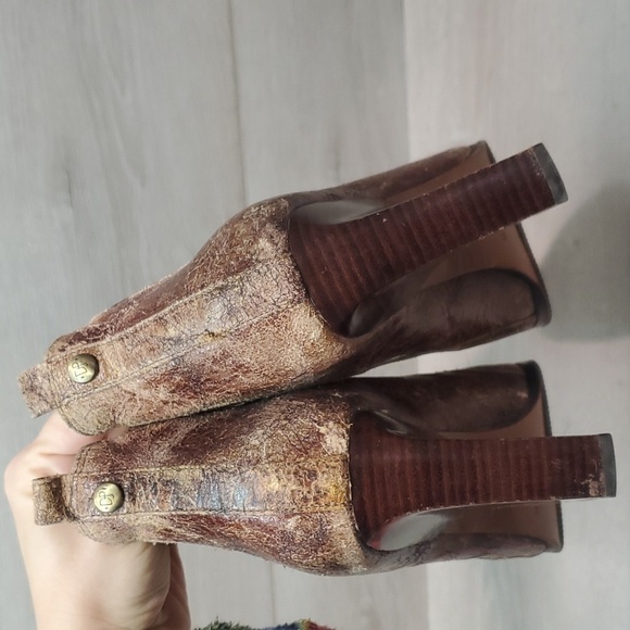 Donald J Pliner Womens Vale Ankle Distressed Leather Heels Boots shoes sz 7M - Picture 6 of 13